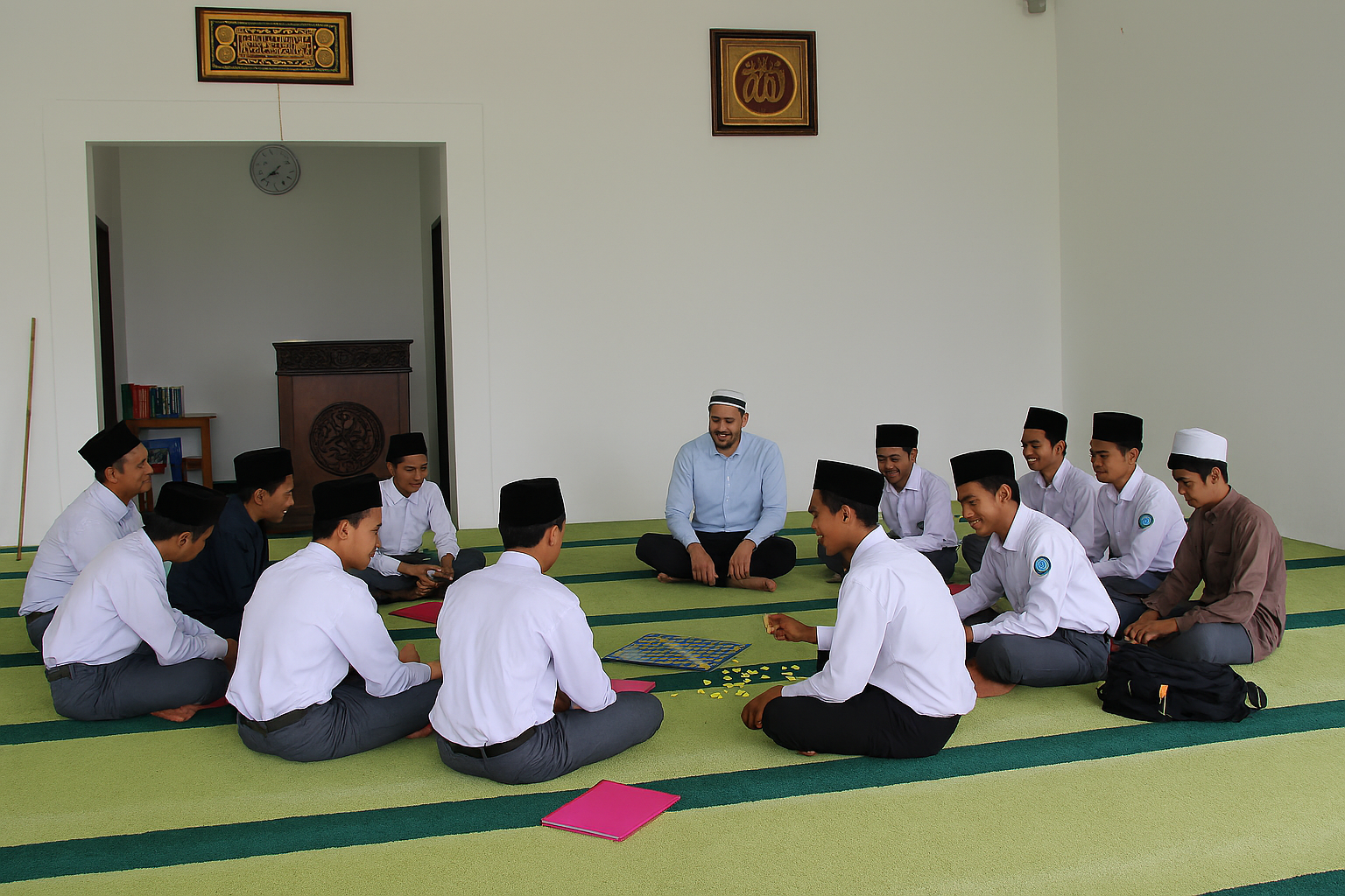 Belajar Bahasa Inggris Sambil Bermain: Metode Seru di CIT Boarding School